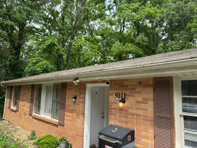 Photo - 5011 Brewer Ct