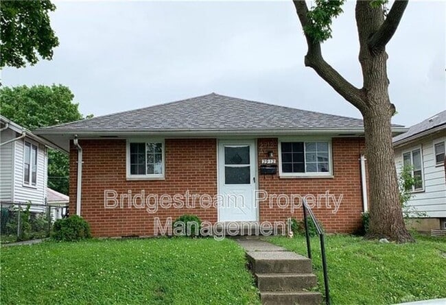 Building Photo - 2912 Hazel Ave Rental