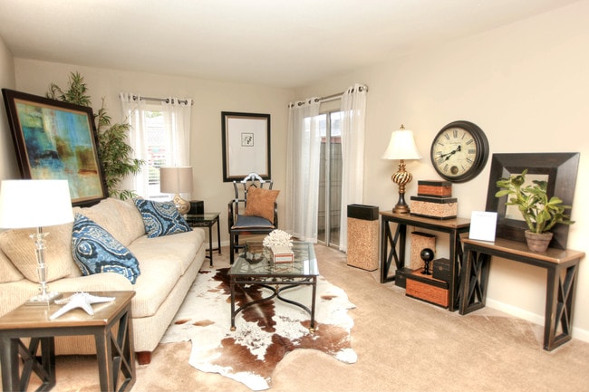 Photo - Hampton Court