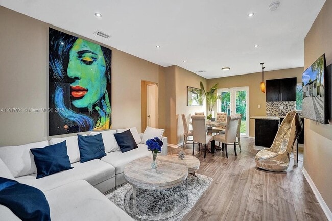 Building Photo - 170 NW 46th St