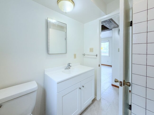 Photo - 108 Los Angeles Ave Casa