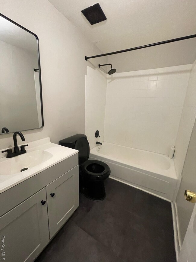 Photo - 125 Yonkers Ave Unit 3 W