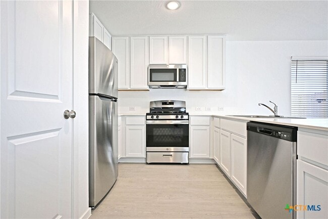 Photo - 11822 Bluebell Rdg