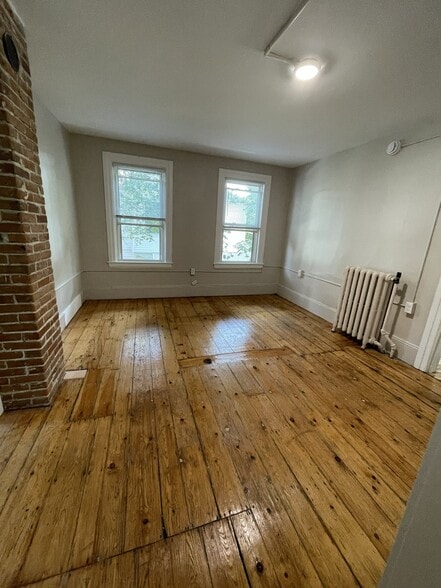 51 Loomis St