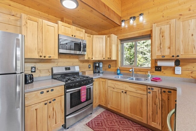 Photo - 37900 Loriwood Dr Unit Cabin 2