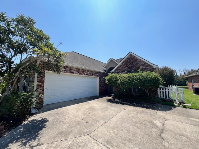Building Photo - 14932 Fox Hunt Ave Rental