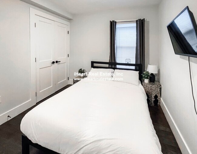 Photo - 79 Walnut St