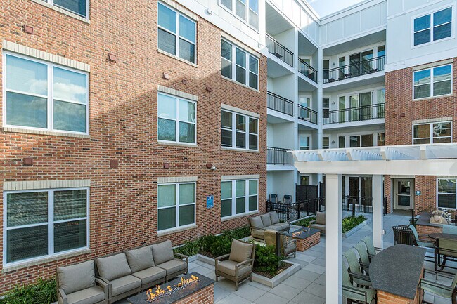 Liberty Bay Club apartments — community photo