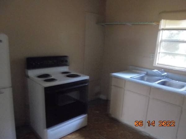 Photo - 1935 Cotten Rd