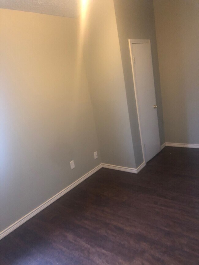 Photo - 501 S Main St Unidad 1