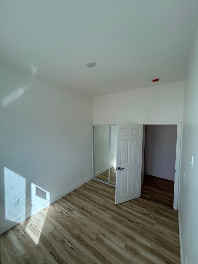 Photo - 9755 E Ave Q