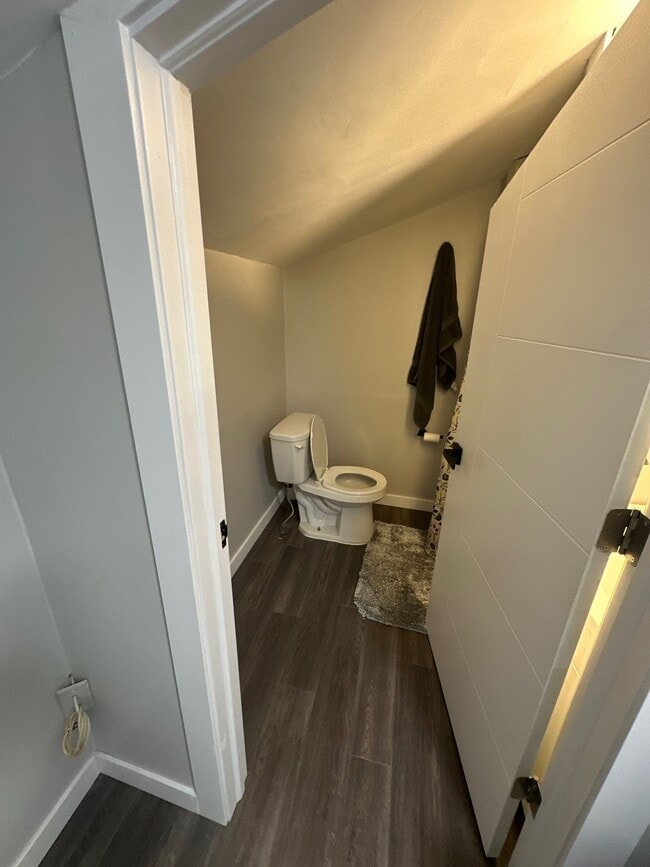Photo - 27-27 Brule St Unit 6