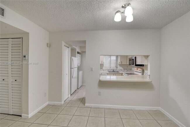 Photo - 14900 SW 82nd Terrace Unit 14-104
