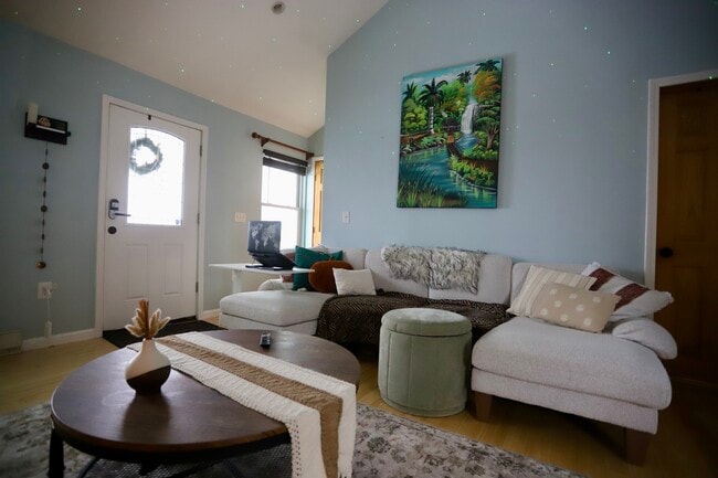 Photo - 14 Sterling Rd