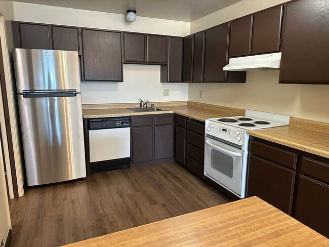 Photo - 273 S Parkview Ave Unit 273 S. Parkview Ave, Apt #3