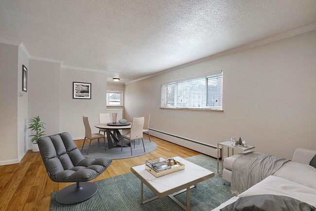 Photo - 1436 Williams