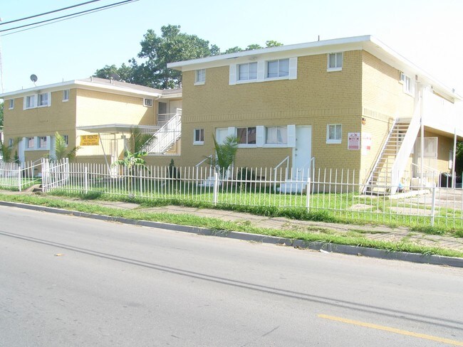 Photo - North Carroll Terrace