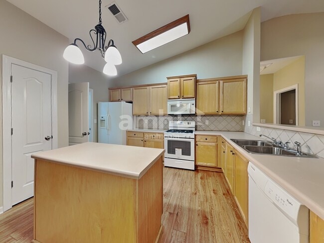 Photo - 3455 Arbroath Dr