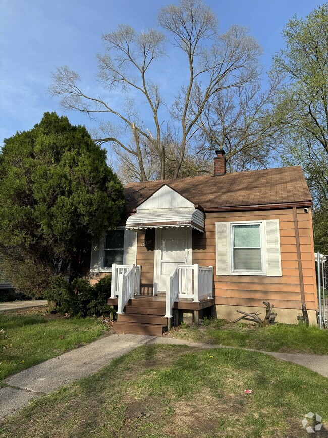 Building Photo - 19330 Glastonbury Rd Rental