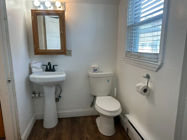 Photo - 14 M St Unit 2