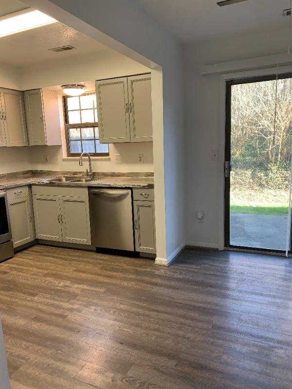 Photo - 726 Ohio Pike