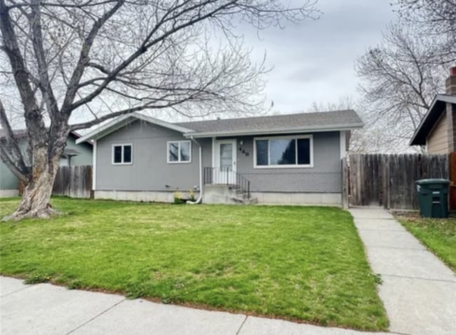 Building Photo - 449 Byrd St