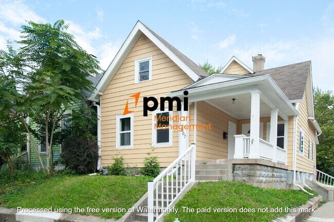 Photo - 1667 Union St