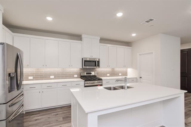 Photo - 2805 Jacaranda Dr