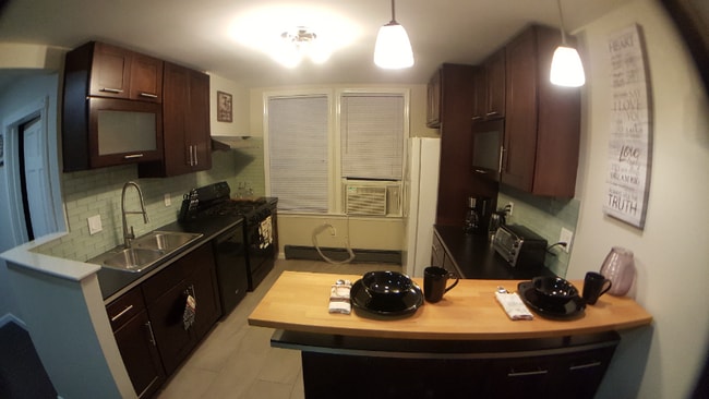 Building Photo - 46 Wayne St