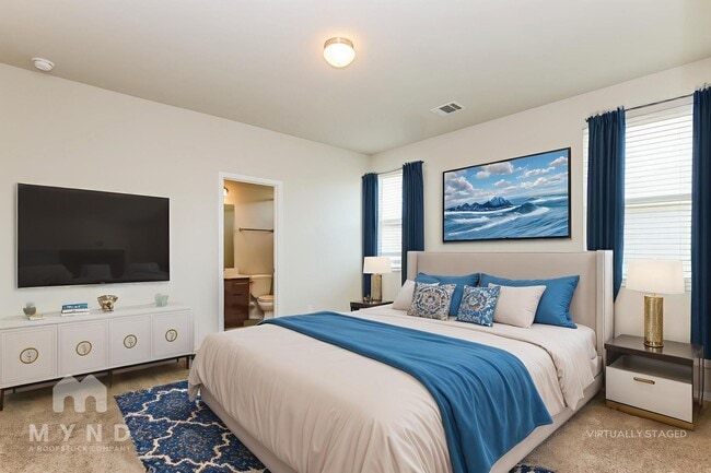 Photo - 252 Fabion St