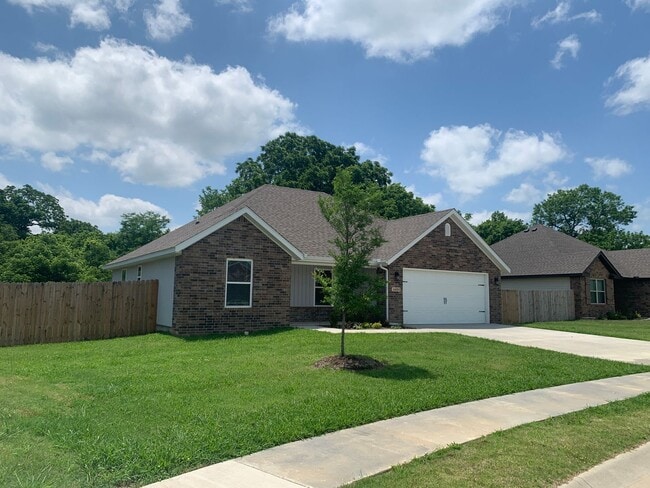 Lovely 3 Bedroom Home in Prairie Grove!! - Lovely 3 Bedroom Home in Prairie Grove!!