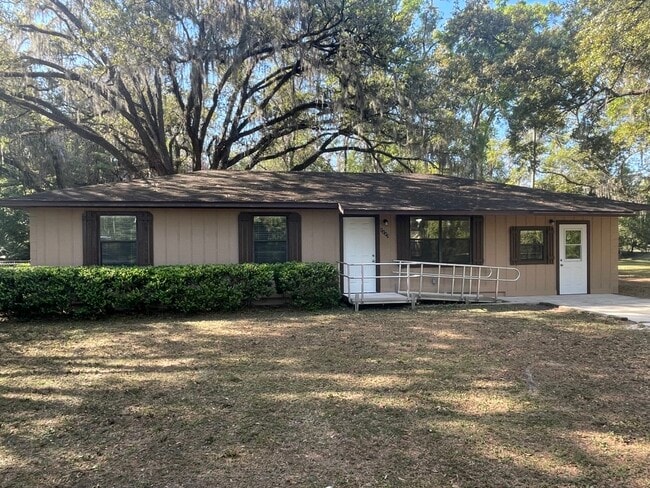 Building Photo - 1117 NW 16th Ave Rental