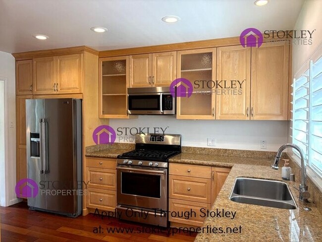 158 Cameo Dr