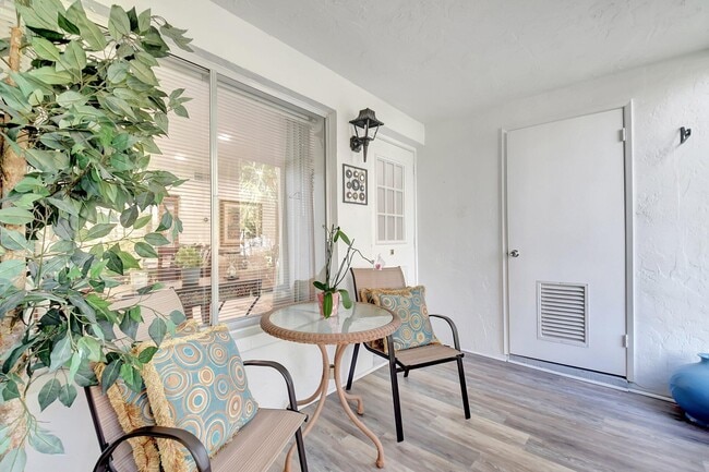 Building Photo - 3492 La Mar Ct Unit D-1