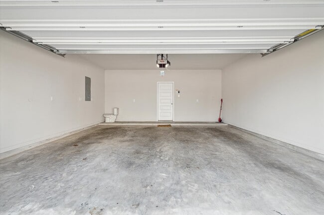 Photo - 1806 La Magnolia Dr House