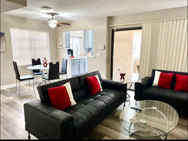 Building Photo - Amazing Furnished 2-Bed 2-Bath at Las Casitas!