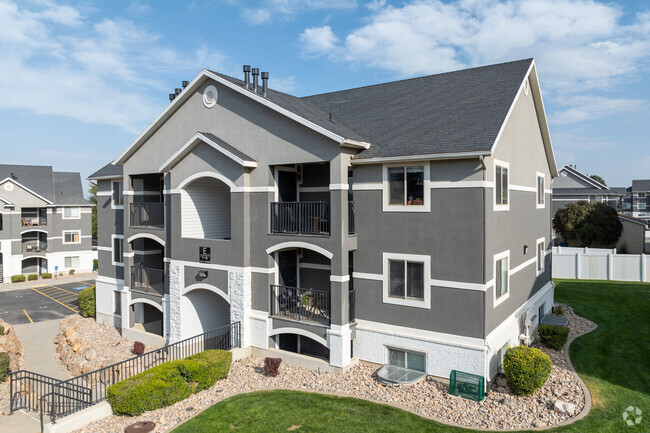 Ridgeview - Ridgeview Apartments