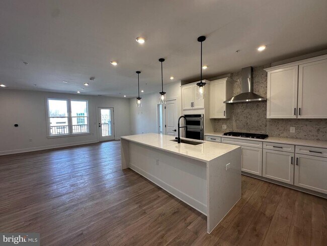 Photo - 1141 Fortune Terrace Unit 406