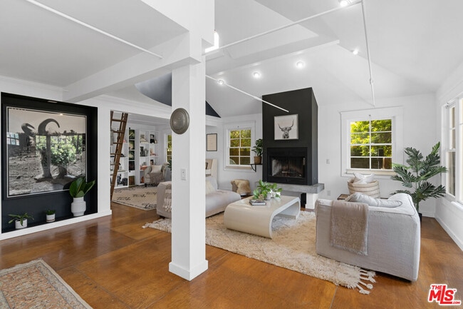 340 5th Ave