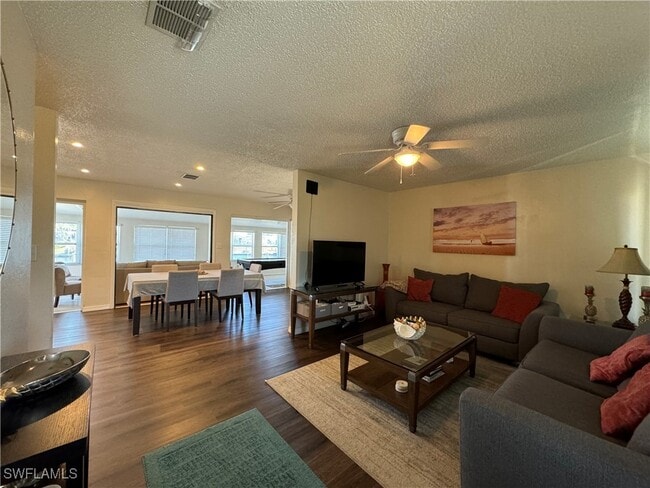 Photo - 4303 Conway Blvd