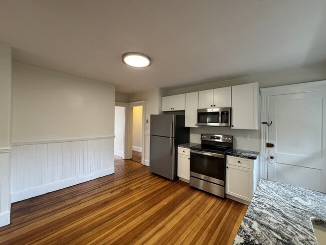 Photo - 8 Glendale St Unit 1R