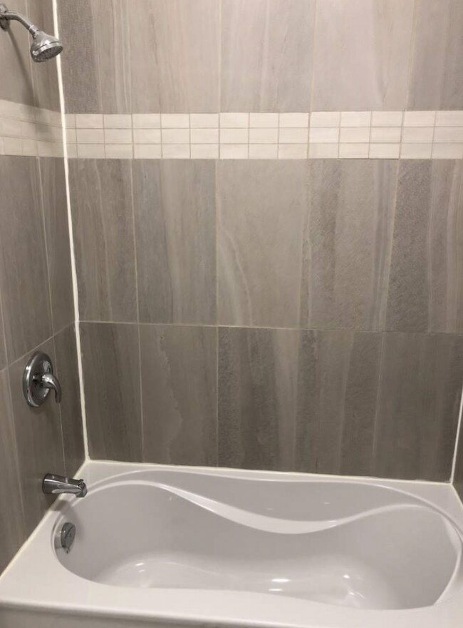 Photo - 379 Cooper St Unité 3