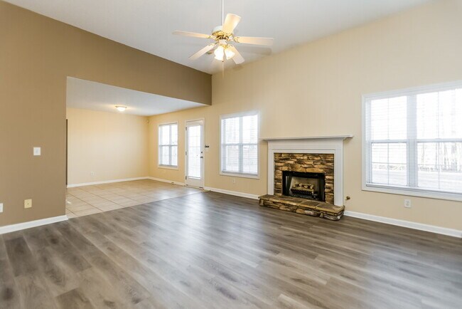 Photo - 5335 Yoshino Terrace