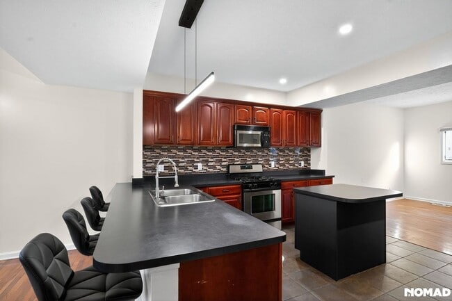 Photo - 5307 Herman Ave