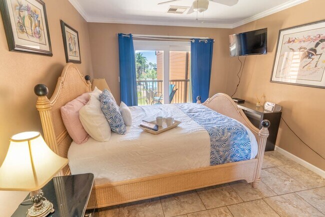 Photo - 9520 Seawall Blvd Unit 143