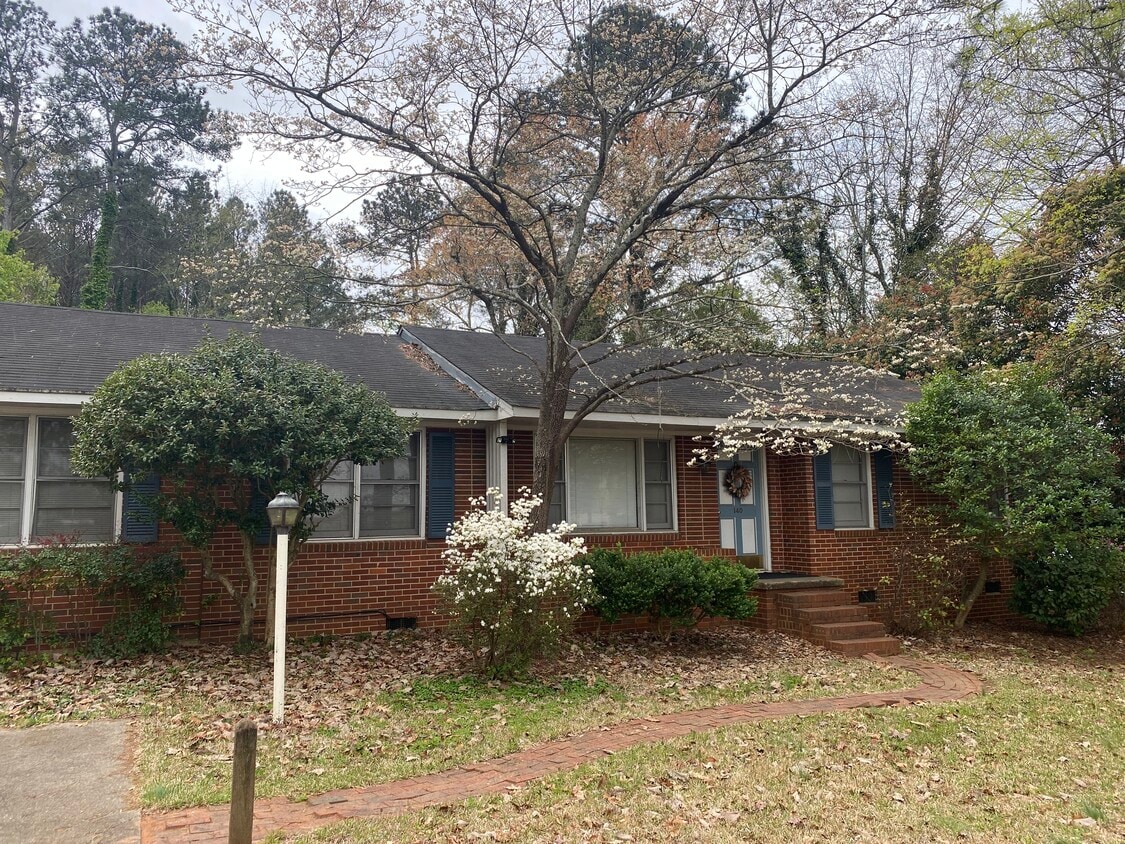 Photo - 140 Forest Rd (Athens, GA)