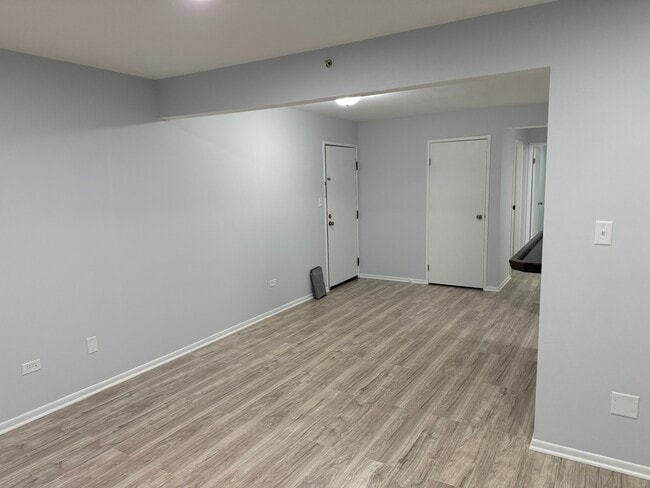 Photo - 502 E Spruce Dr