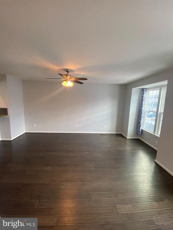 Photo - 105 Chamomile Ct