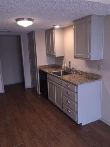 Photo - 10101 Camelot Dr