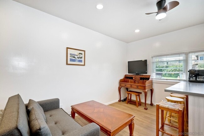 Photo - 3470 Trumbull St Unit A